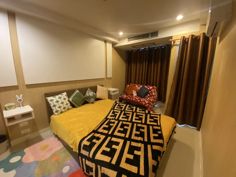 For rent!! Condo The Inspire Place ABAC Rama 9, 16th floor, Building A, fully furnished, nice room, good location, don't miss it!!