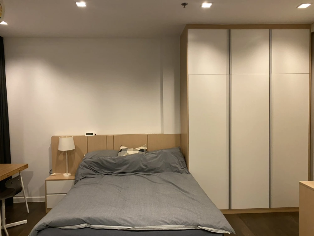For rent!! Condo Nara Nine Condo, good location, ready to move in, convenient transportation, don't miss it!!