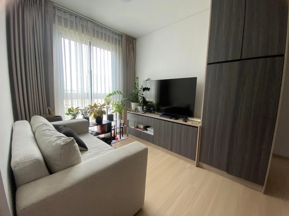 For rent!! Condo Unio Sukhumvit 72 Phase 2, 8th floor, corner room, ready to move in, fully furnished, don't miss it!!