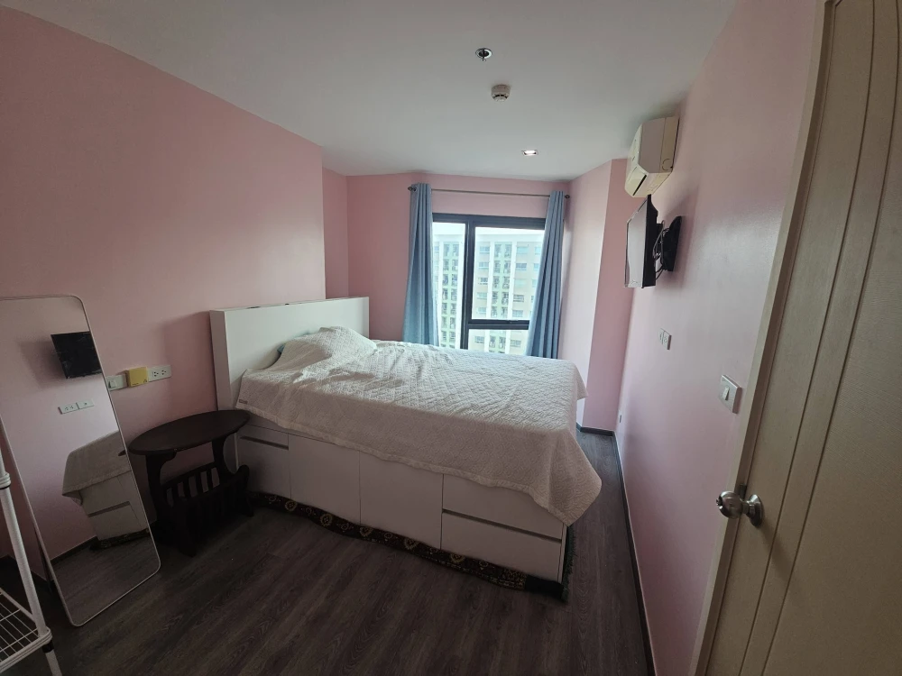 For rent!! Rich Park Triple Station Condo, 23rd floor, high floor, beautiful view, fully furnished, move in quickly, don't wait!!