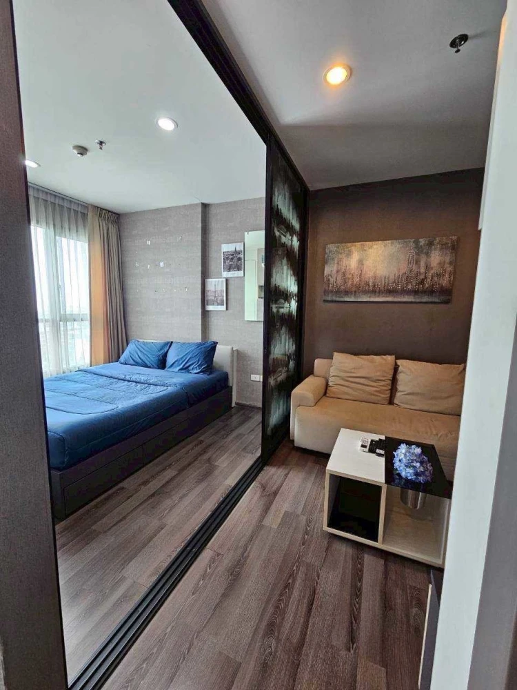 For rent!! The Base Park East Condo, 14th floor, beautiful room, complete amenities. Ready to move in, don't miss it!!