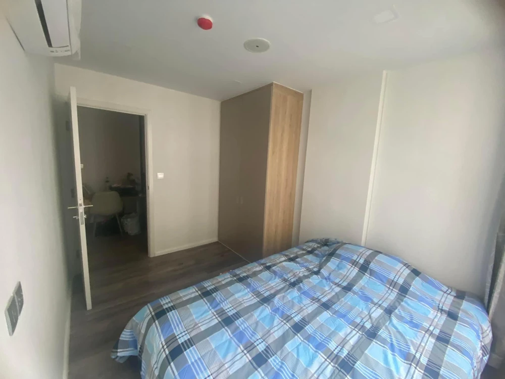 For rent!! Condo Atmoz Ratchada-Huai Khwang, 4th floor, Building C, beautiful and very livable. Fully furnished, ready to move in. Reserve now!!