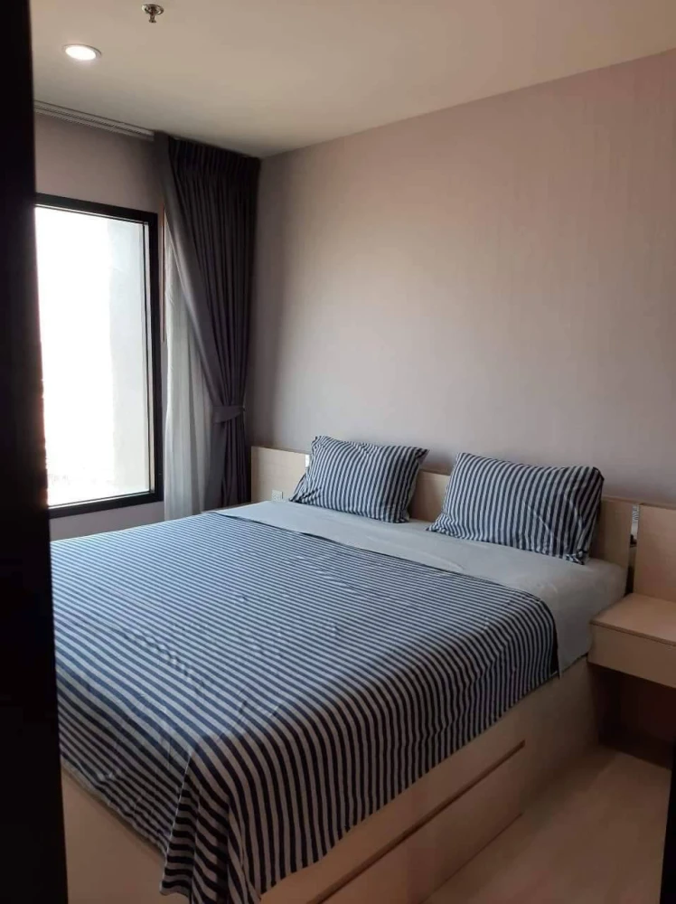For rent!! Condo Life Asoke, size 30 sq m, fully furnished room You can carry your bag and move in. Hurry up!!