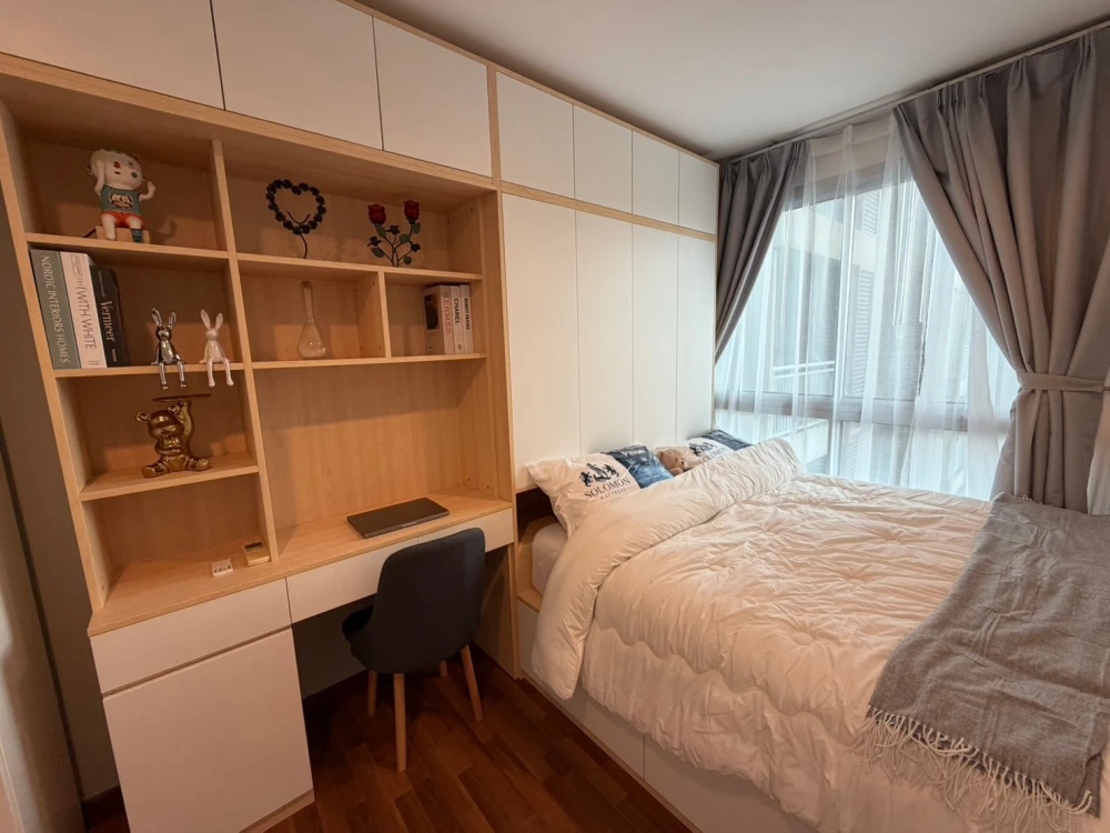 For Rent / Sale – Centric Scene Phaholyothin 9
