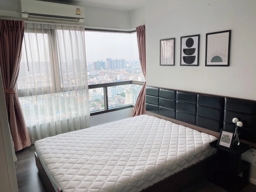 Condo for rent/sale The Stage Tao Poon Interchange The room is ready to move in.