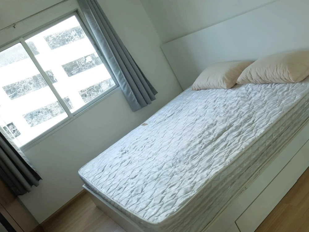 Condo for rent, A Space Asoke-Ratchada, ready to move in, fully furnished, great price. Book now before it's too late!