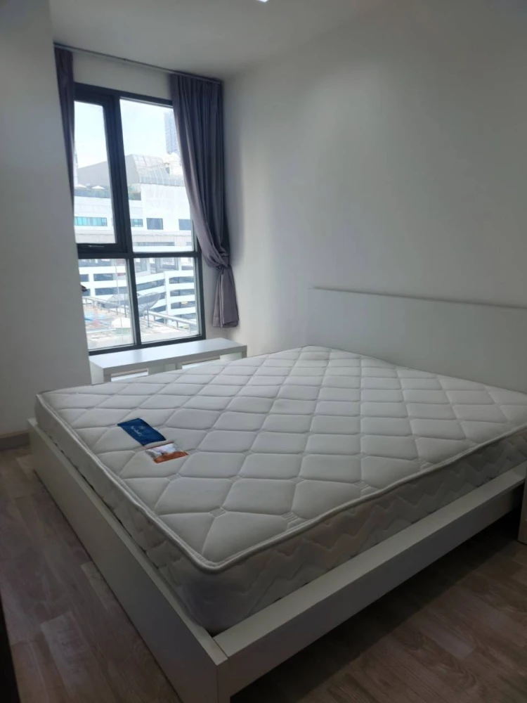 Modern Condo for RENT - Cozy 31 sq.m., 10th Floor, Fully Equipped with All Appliances Including Washing Machine, Rent Includes Common Fees & Car Parki