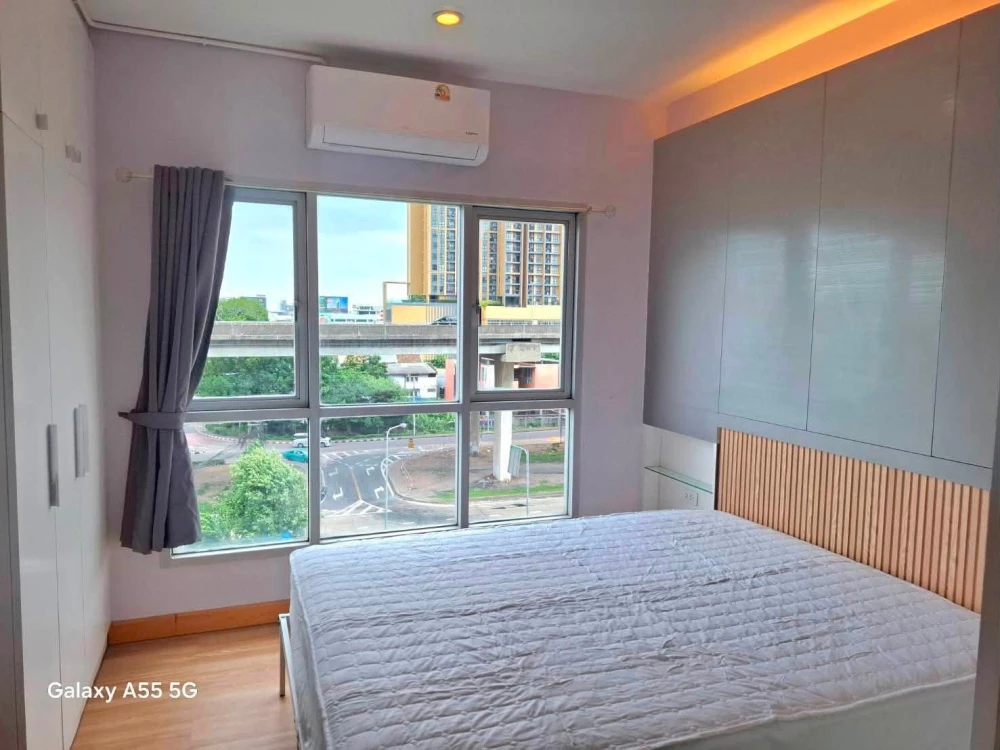 Condo for rent at The Leaf Pattanakarn. Fully furnished and ready to move in. Complete amenities. Book today! Don't miss out!