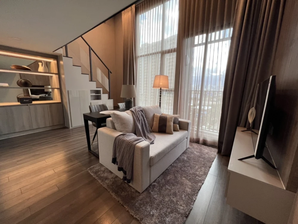 Luxury High-Ceiling Condo for RENT - 40 sq.m. Total Space (Including Upper Loft), 10th Floor, Highly Desirable "Wide-Unit" Layout, Fully Equipped with