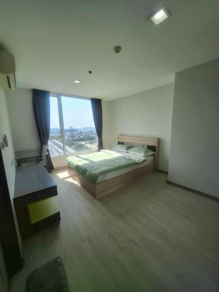 Condo for rent, Grene Chaengwattana, spacious room, lots of usable space, good price, come and reserve now, don't miss out!