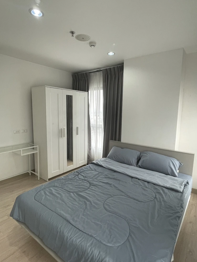 Condo for rent, Thana Astoria, ready to move in.