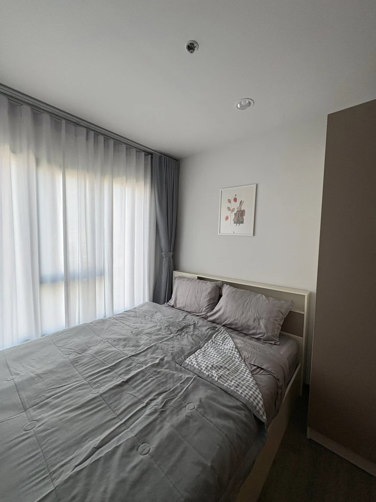 Condo for rent, Regent Home Wutthakat. Nicely decorated unit with complete amenities. Just bring your belongings and move in! Don't wait!