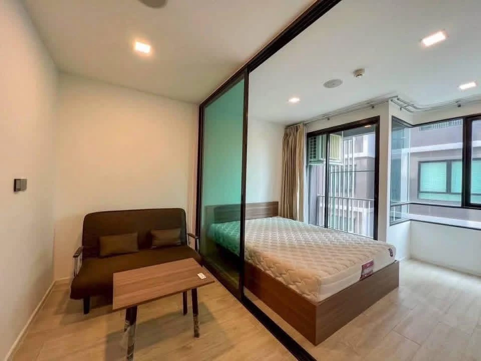 Condo for rent at Atmoz Ladprao 71. Ready to move in, fully furnished. Just bring your belongings and move in! Don't miss out!
