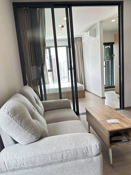 Condo for rent, Aspire Sukhumvit-Rama 4, corner room with privacy, plenty of usable space, you must not miss it.