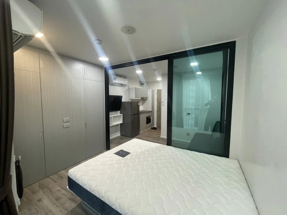 Condo for rent at Modiz Station. Well-partitioned rooms at an unbeatable price. Book today! Don't miss out!
