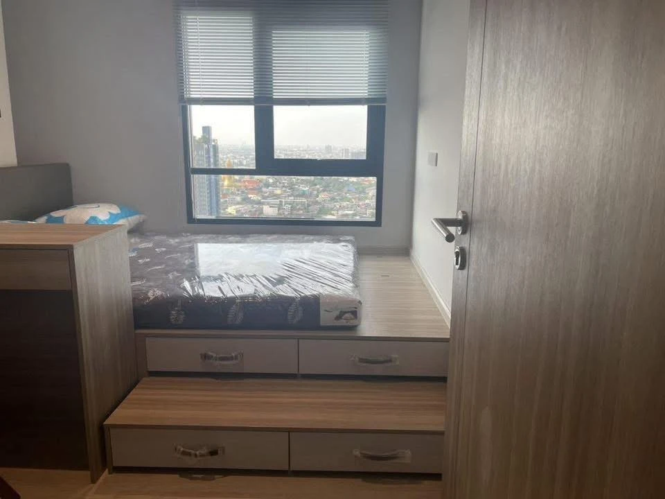 Condo for rent: Altitude Unicorn Sathorn - Tha Phra. Ready to move in, fully furnished, great price. Book now!