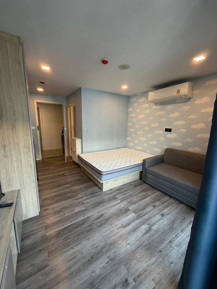 Condo for rent: Atmoz Ratchada-Huaikwang. Ready to move in, fully furnished, great price. Book now!