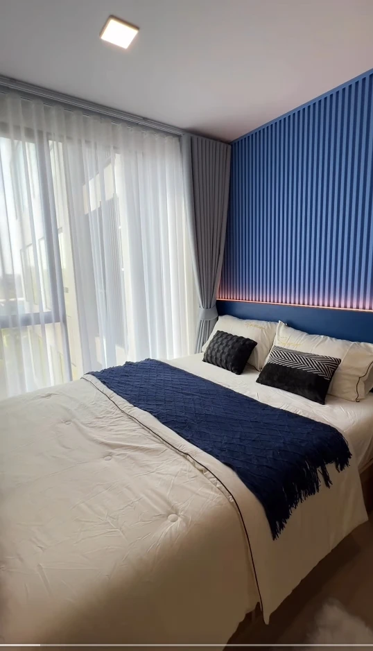 Condo for rent: Atmoz Season Ladkrabang. Beautifully decorated room with excellent built-ins. Great price. Don't miss it!
