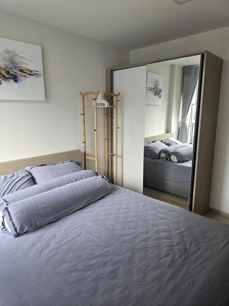 Condo for rent at Chambers On-nut Station. Spacious and comfortable unit with ample living space. Book yours today!