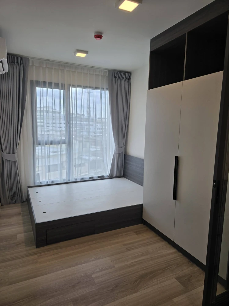 Condo for rent at Chapter One More Kaset. Nice room, fully furnished with appliances. Just bring your belongings and move in!