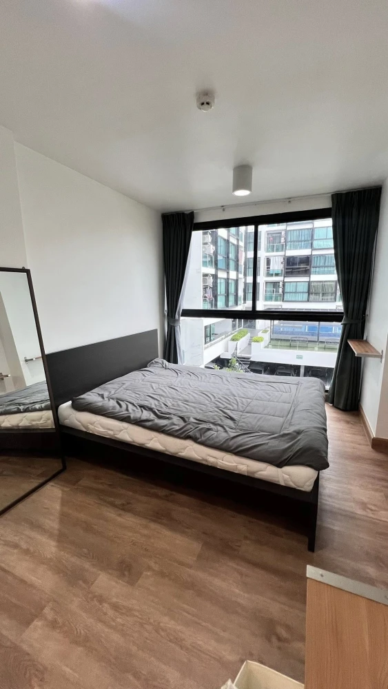 Condo for rent, Chateau in town Phaholyothin 32. Fully furnished with appliances. Just bring your suitcase and move in!