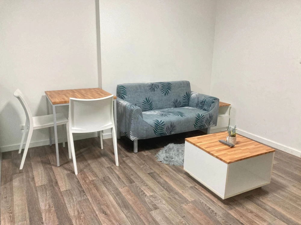Condo for rent at dBURA PRANNOK. Ready to move in, fully furnished. Just bring your luggage!
