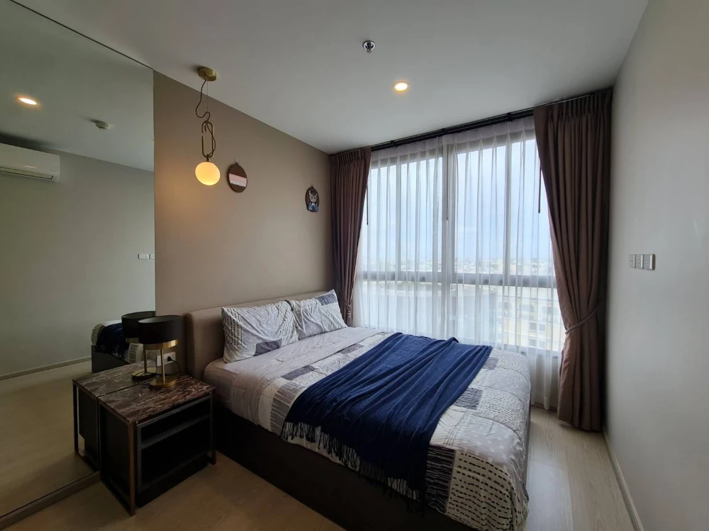 Condo for rent Elio Del Nest, Building A, 12th floor, beautiful view, no blocked view, not hot, good wind, good price, come and reserve today.
