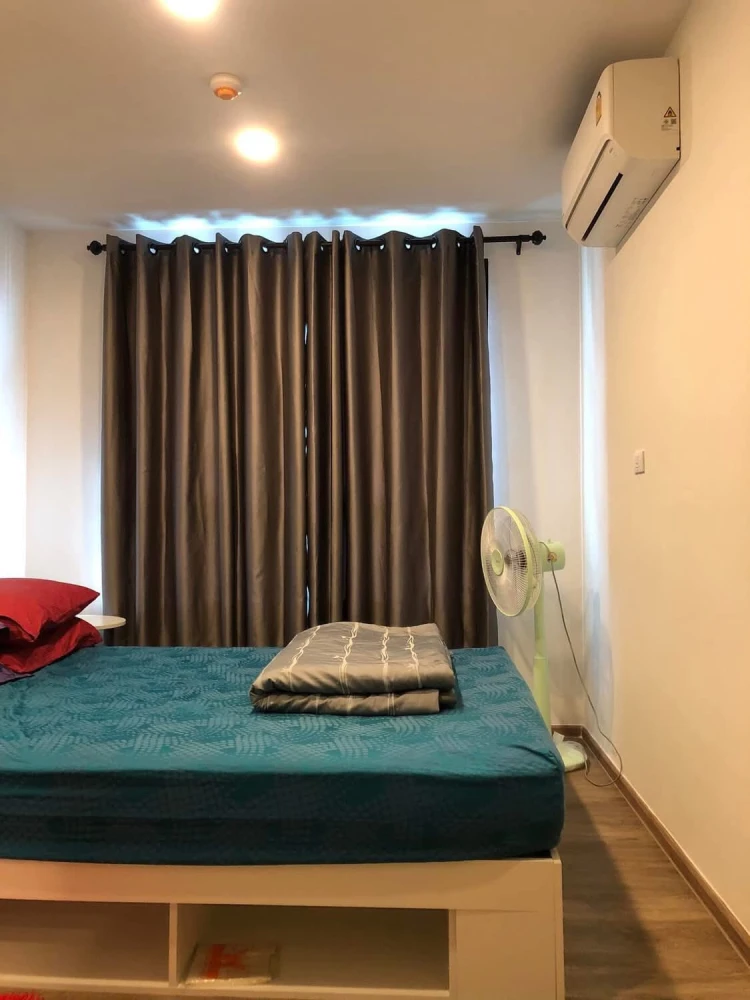 Condo for rent at Flexi Suksawat. Fully furnished and equipped with appliances. Just bring your personal belongings and move in! Don't miss out!