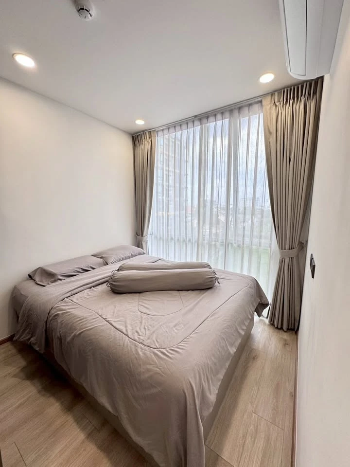 Condo for rent at Groove Scape Ladprao - Sutthisan. Ready to move in, fully furnished, great price. Book now!