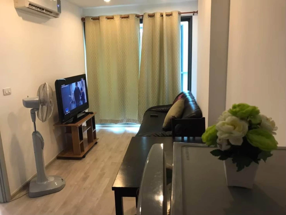 Condo for rent: IDEO MOBI Charan-Interchange. Ready to move in, fully furnished, great value. Book now!