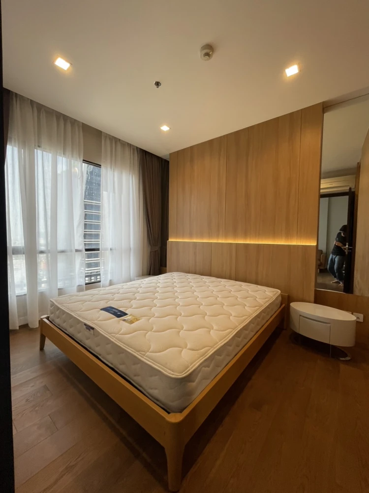 Ivy Ampio condo for rent. Beautifully decorated unit with complete amenities. Just bring your belongings and move in! You won't want to miss this oppo