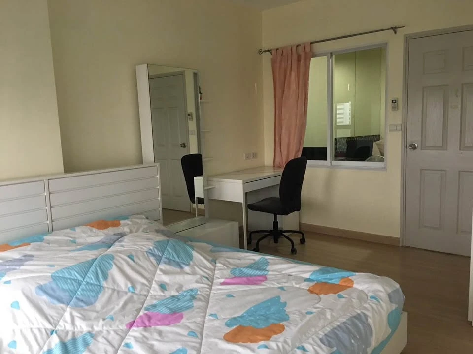 Condo for rent: Life @ Sathorn, 10 units available, ready to move in. Fully furnished, great value. Book now, don't miss this opportunity!