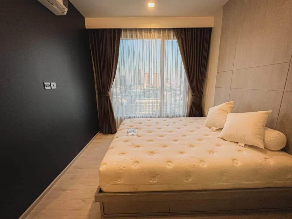Condo for rent at M Thonglor 10. Nice unit, fully furnished. Just bring your belongings and move in! Don't miss out!