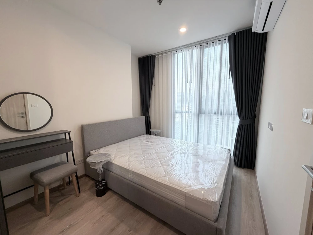 Condo for rent at Noble Nue District R9, 24th floor. High floor with stunning views and fully furnished. Book now!