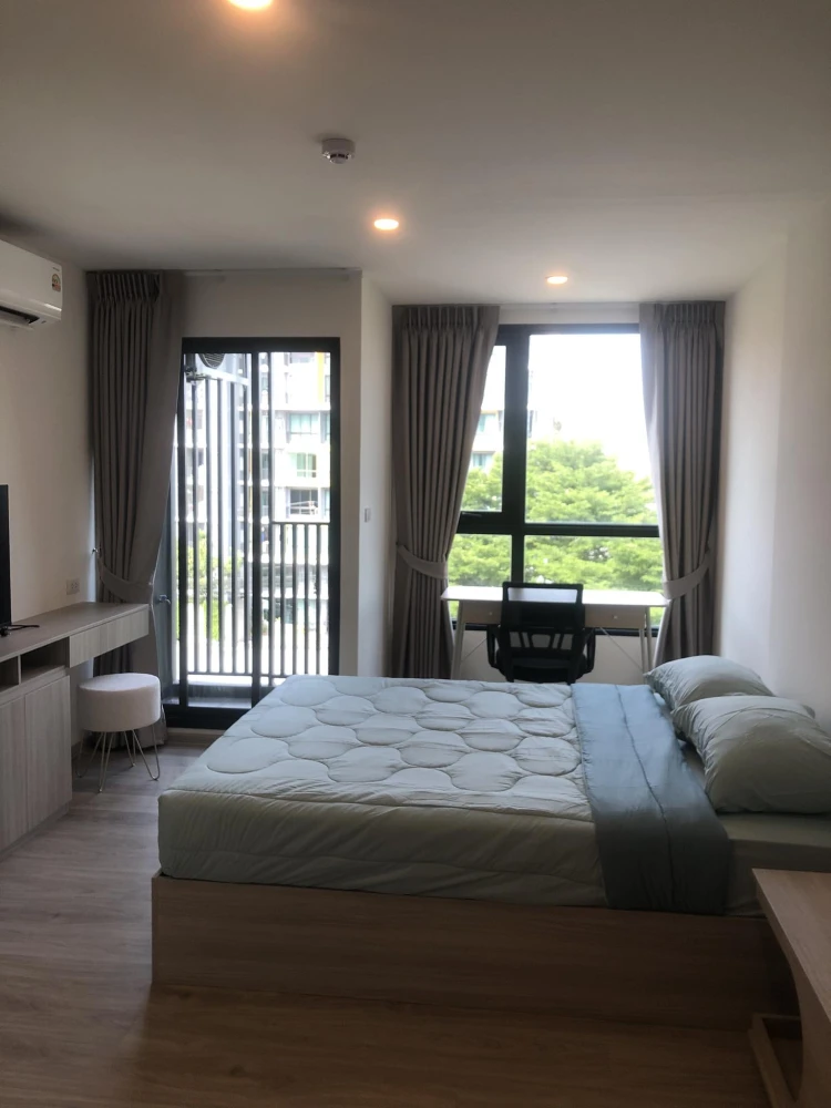 Condo for rent at Origin Play Sri Udom Station. Ready to move in, fully furnished. Book now, don't miss out!