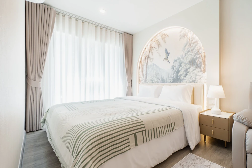 Condo for rent, Regent Bangna. Beautifully decorated unit with high-quality built-in furniture. Amazing price! Book now, don't miss this opportunity!