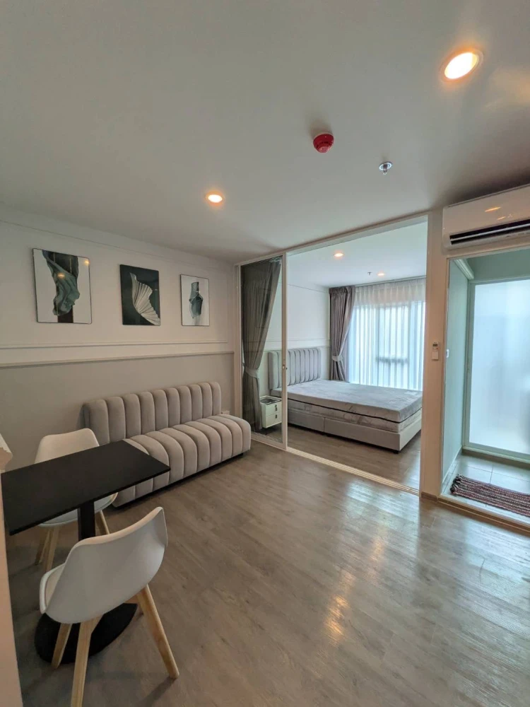 Condo for rent, Regent Home Bangna, well-partitioned room, great price, everything you need in one place, just bring your belongings and move in.