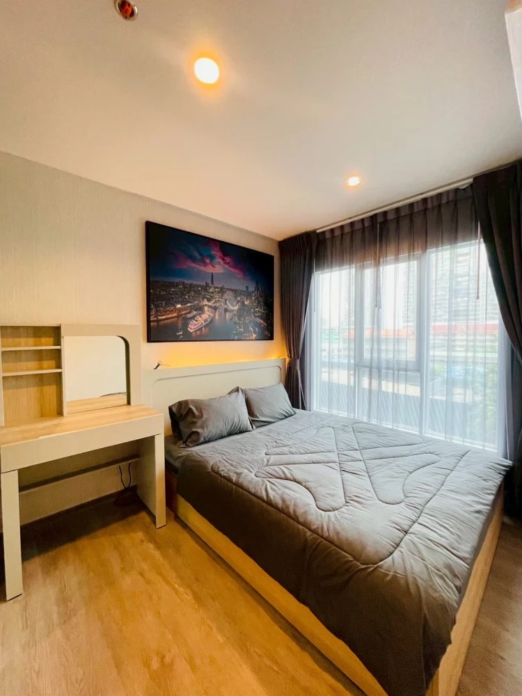 Condo for rent at Regent Home Bangna. Ready to move in, fully furnished with appliances. Amazing price! Book now!