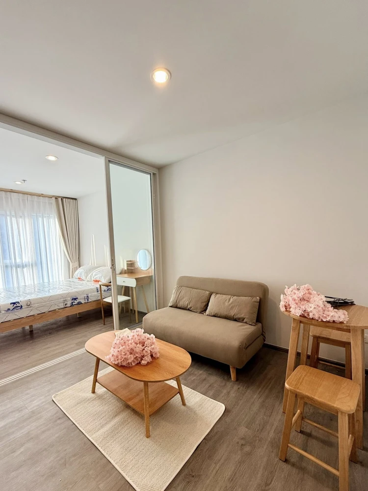 Condo for rent: Regent Home Bangna, beautifully decorated room, high floor, great view, great price, you'll regret it if you miss it.