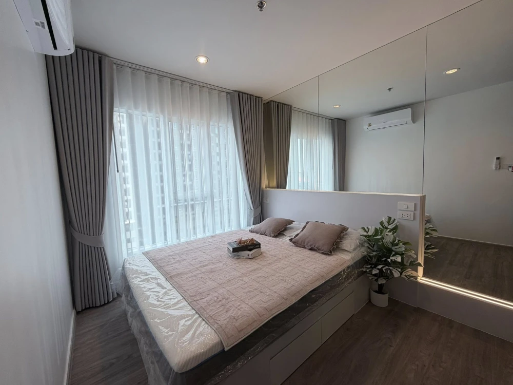 Condo for rent at Regent Home Bangna. Fully furnished and ready to move in. Complete amenities. Book today!