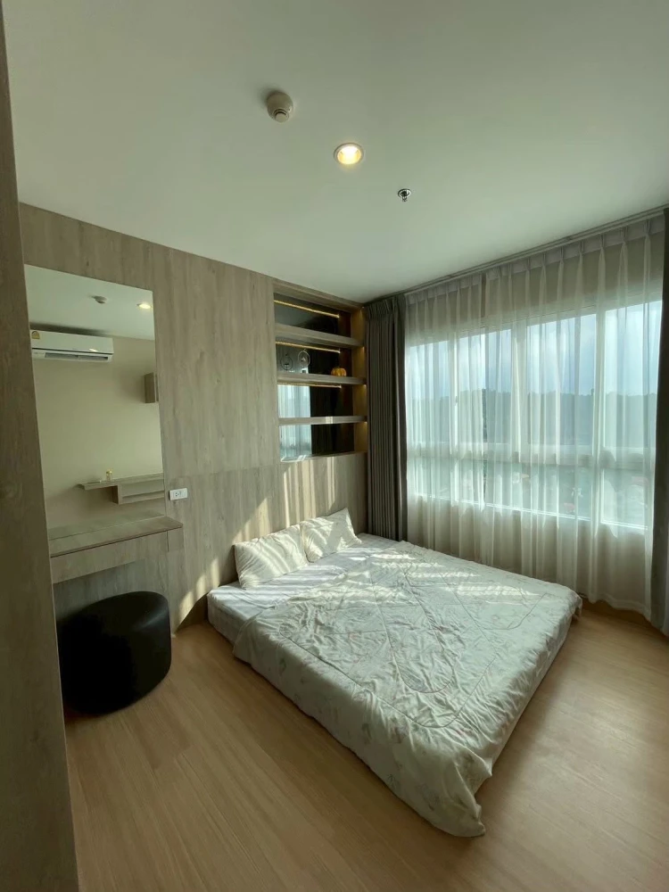 Condo for rent at Sea Hill. Ready to move in, fully furnished, great value. You definitely don't want to miss this!