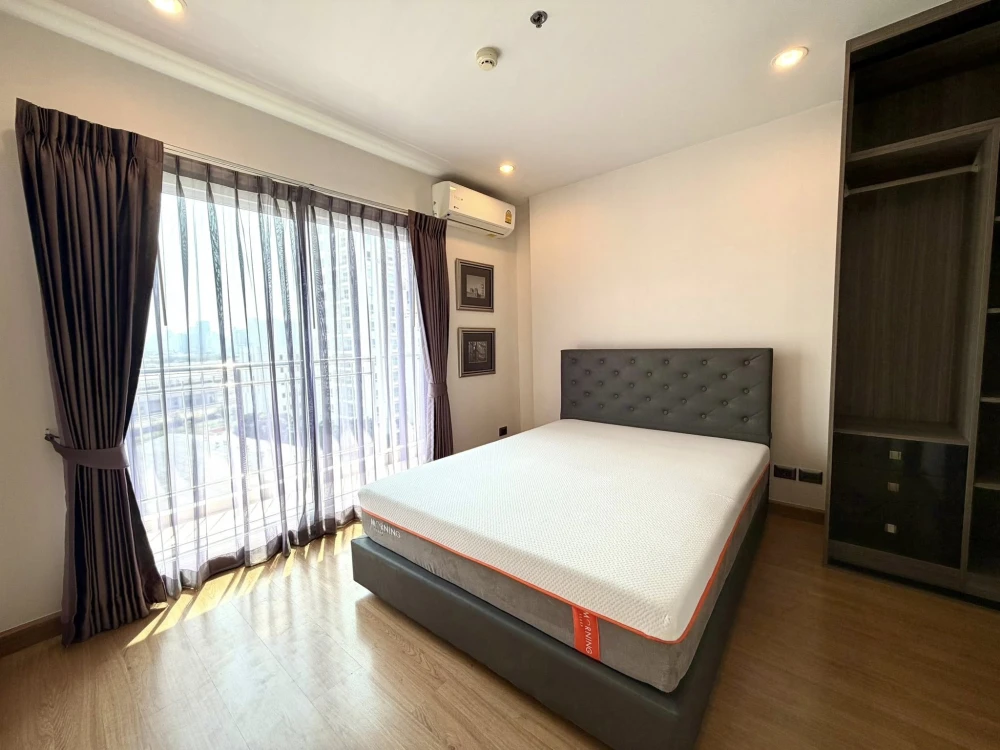 Condo for rent: Supalai Wellington 2, large and comfortable rooms with ample living space. Just bring your belongings and move in!