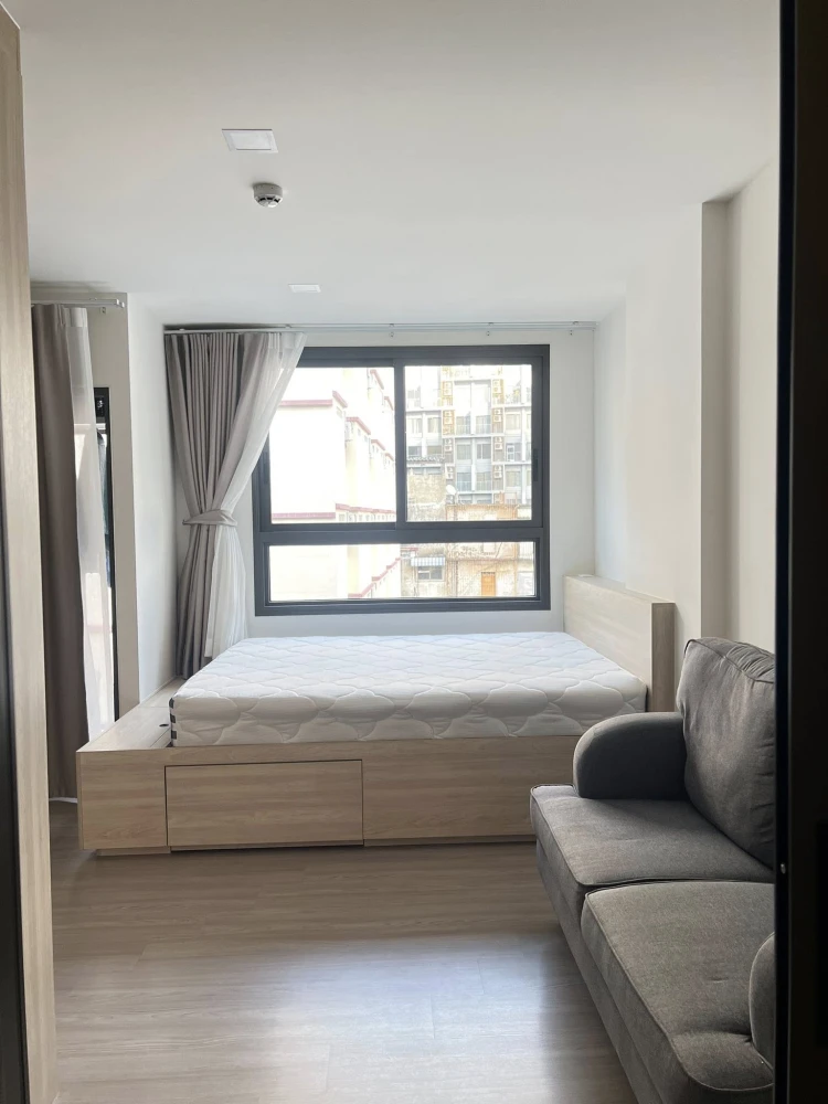 Condo for rent at The Muve Pradipat. Ready to move in, fully furnished. Book now!