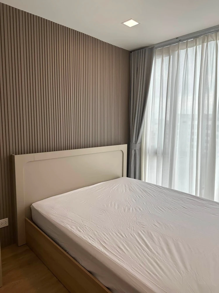 Condo for rent at The Nest Chula Samyan. Nice room, fully furnished. Just bring your luggage and move in!