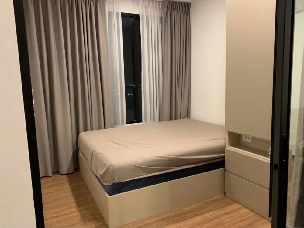 Condo for rent at The Origin Ramkhamhaeng 209. Ready to move in, fully furnished. Just bring your belongings! Don't miss out!