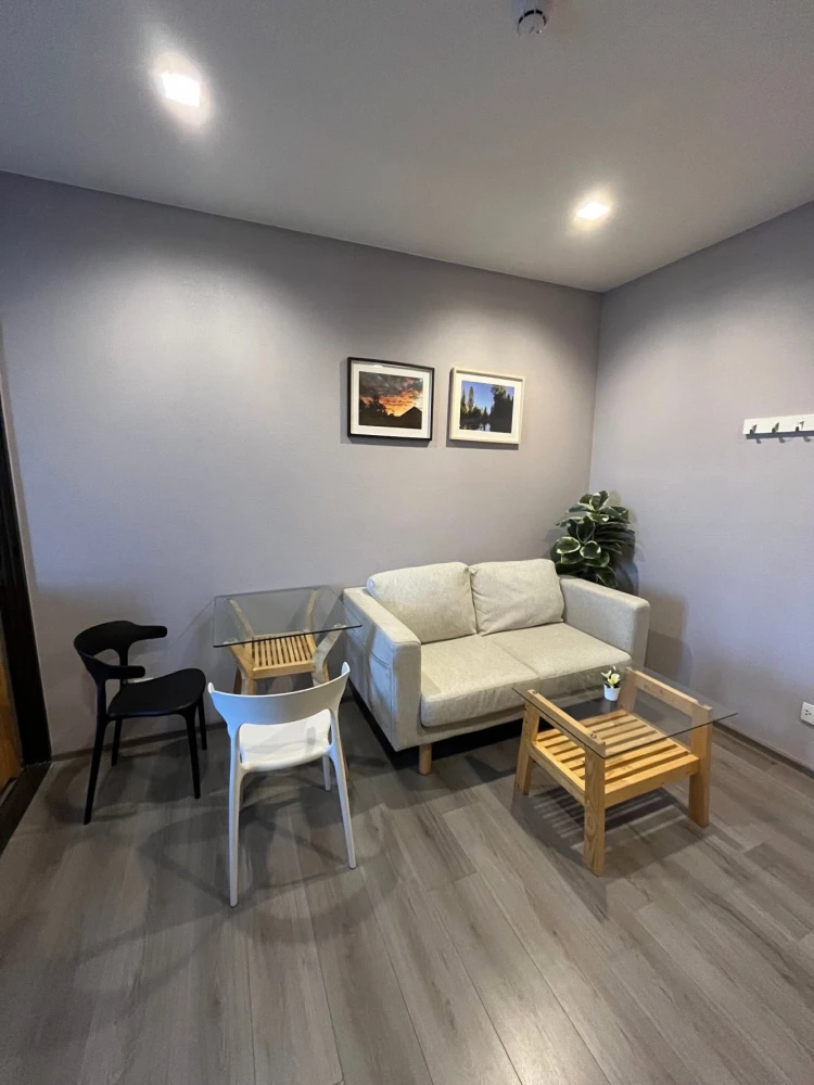 Condo for rent at The Politan Aqua, 12th floor, river view, well-partitioned room. Don't miss this opportunity!