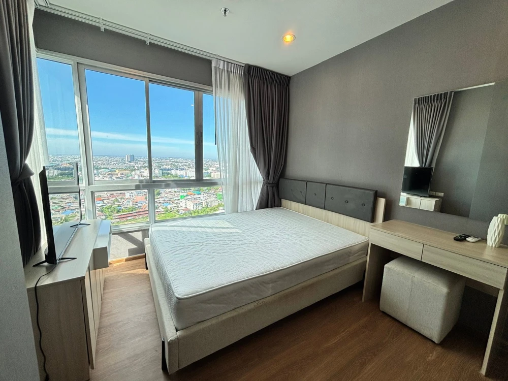 Condo for rent at The Prodigy Phetkasem 62. Spacious rooms with ample living space. Book now, don't miss out!