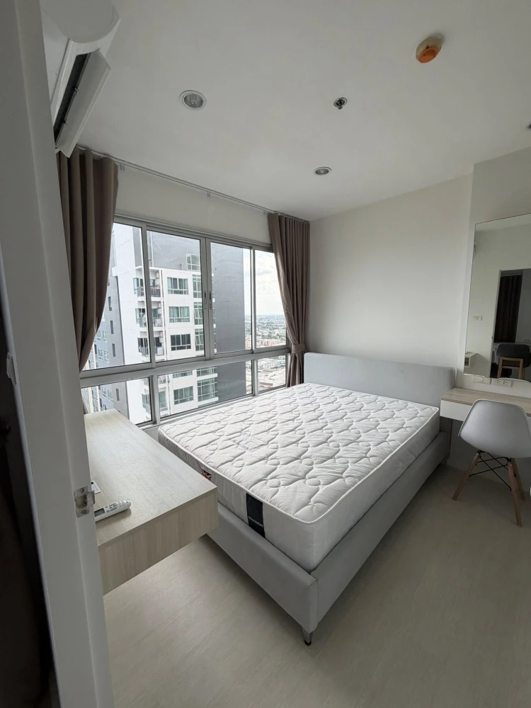 Condo for rent at The Prodigy Phetkasem 62. Nice unit on the 30th floor with great views. Convenient and fully equipped. Book now, don't miss out!