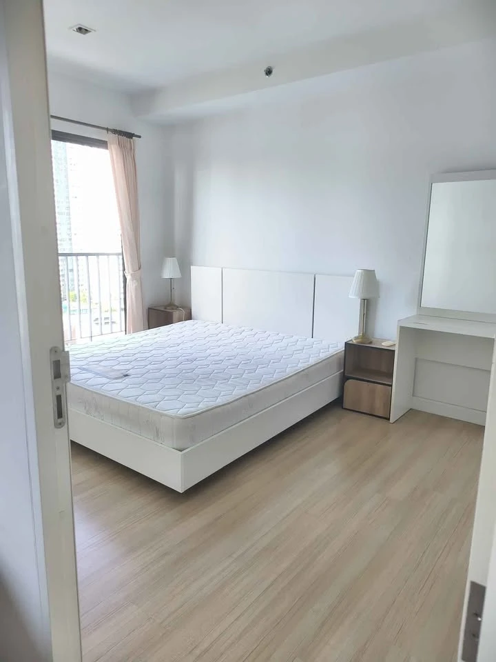 Condo for rent: The Seed Mingle Sathorn-Suanplu. Spacious room, plenty of living space, great price. Come reserve now!