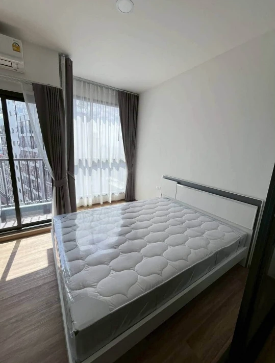 Condo for rent at The Stage Mindscape Ratchada–Huai Khwang. Ready to move in, fully furnished. Book now!